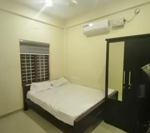 Queens Residency