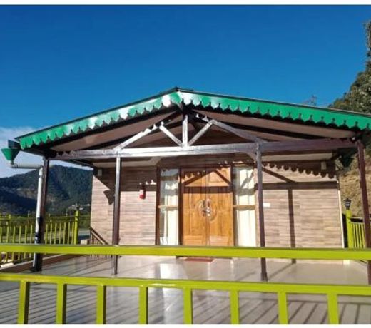 Hills Life Lover Stay Homestay, Mukteshwar