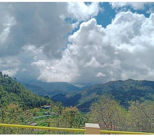 Hills Life Lover Stay Homestay, Mukteshwar