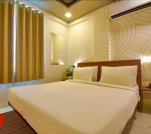FabHotel Somalwada Homes