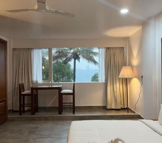 HOTEL WHITE HOUSE, Munnar