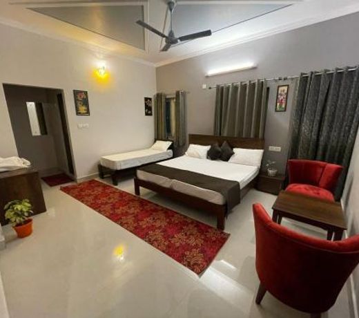 Shreem Homestay
