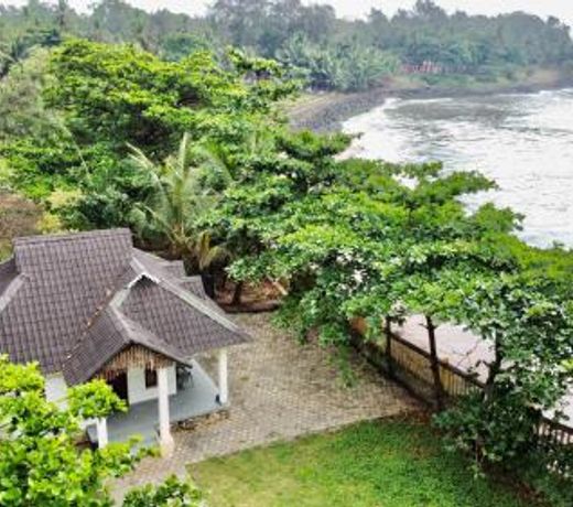 Willo Stays @ The beach house Kannur