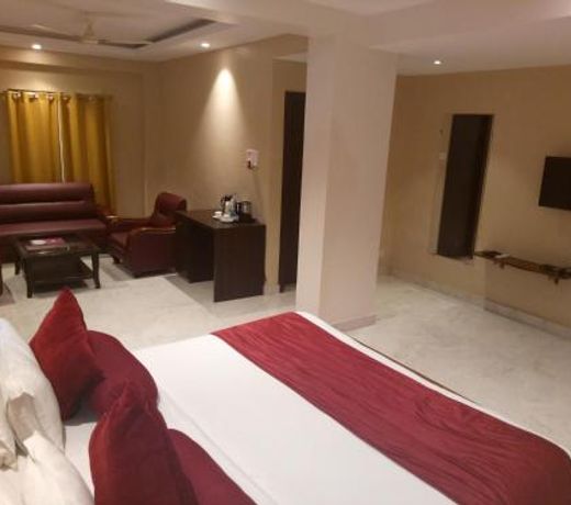 Chinmaye Inn