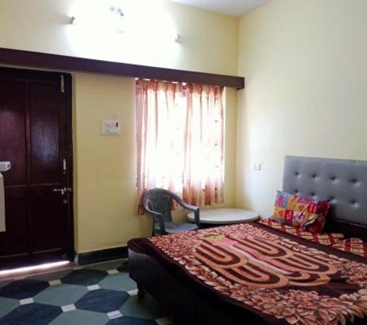 Hotel Raj Palace