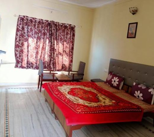 Hotel Raj Palace