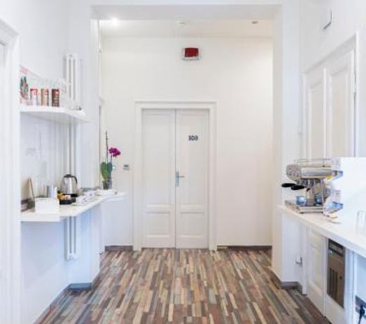 Varese Suites