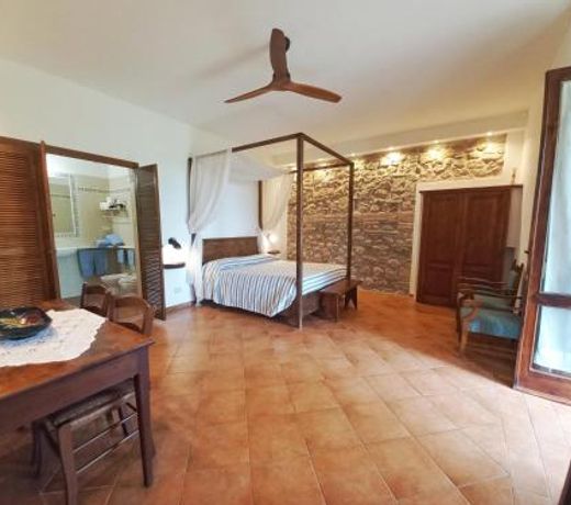 Celestina- Agriturismo La Valentina