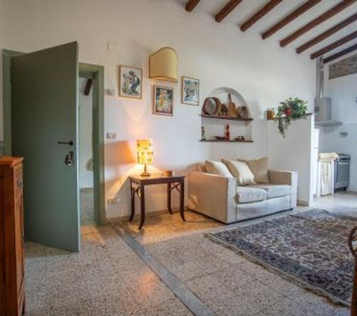 Enrica - Agriturismo La Valentina