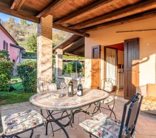 Nice home in San Giovanni with Outdoor swimming pool and Jacuzzi