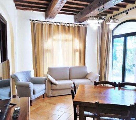 Property in Gambassi Terme FI