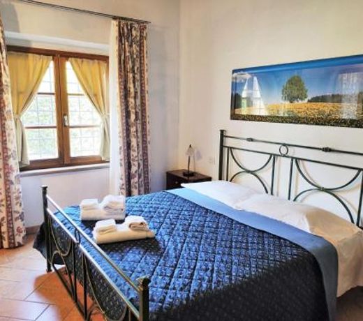 Property in Gambassi Terme FI