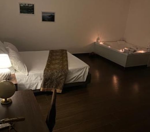 BENJOI CAMERE