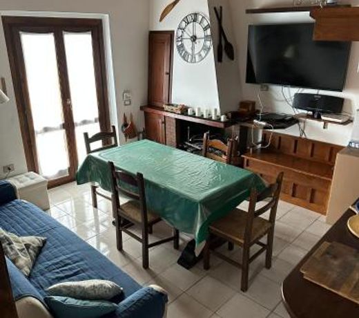 Sangro Chalet By Dimorra
