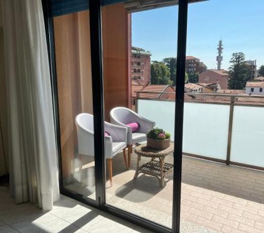 Bnbook Pero Figino Rho Fiera, 2 camere da letto e 2 bagni
