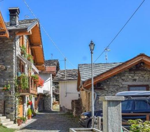 Stunning apartment in Verrayes with 2 Bedrooms and WiFi