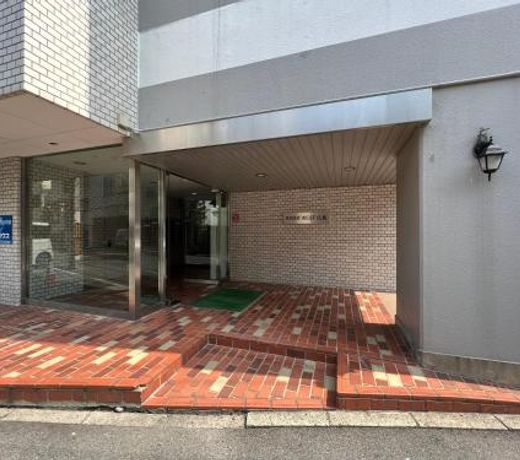 RIVER WEST HIROSHIMA