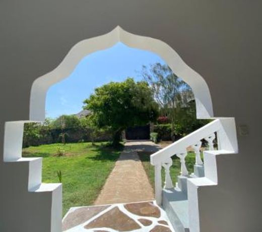 Mumbi villa