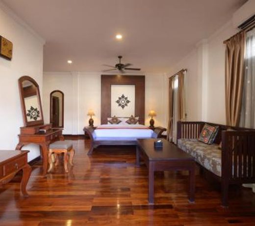Lux Hotel