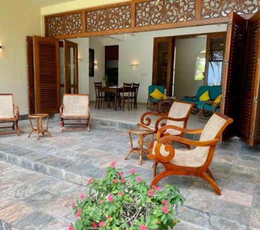 Khomba Lodge