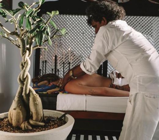 D,ART VILLA RETREAT AND SPA