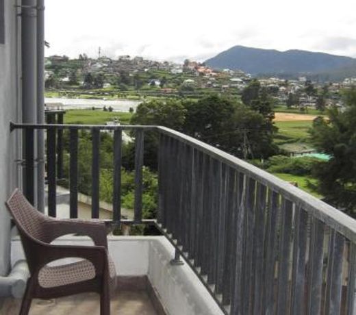 Chanya Luxury Apartment, S 31, Lake View Residencies