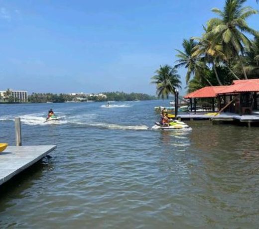 Luthmin River View Hotel