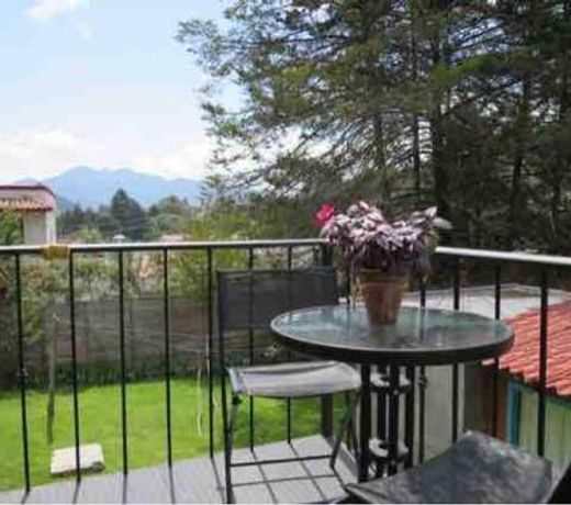 Room in Guest room - Studio with fantastic view in San Cristobal