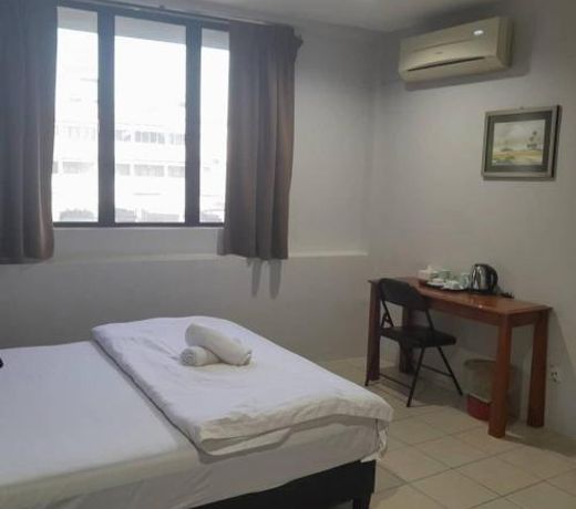 Reintree Lodge Hotel