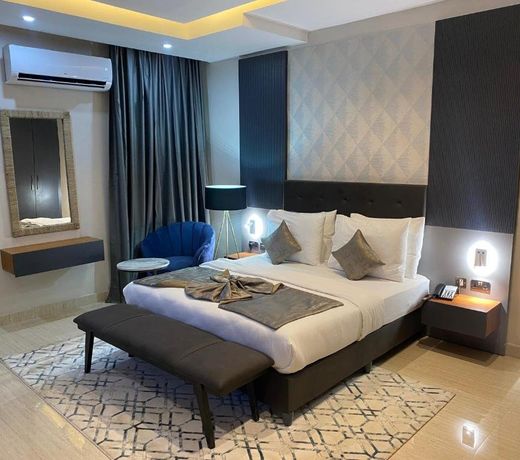 Wali's Suites