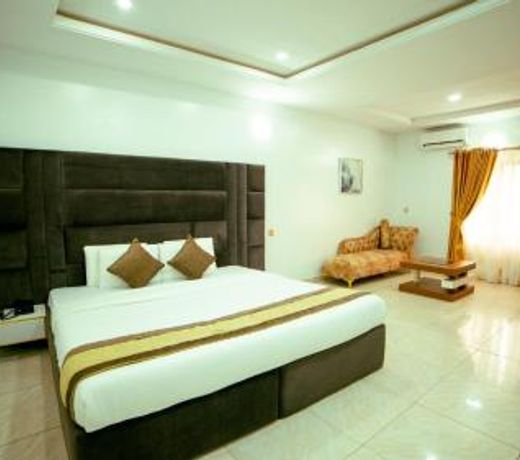 247 Luxury Hotel & Apartment Ajah