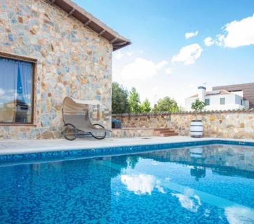 Villa de Lujo en Aranjuez para hasta 16 personas