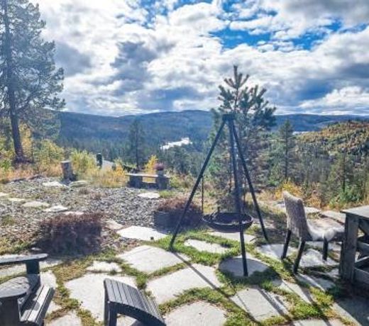 Stunning home in Eggedal with 4 Bedrooms