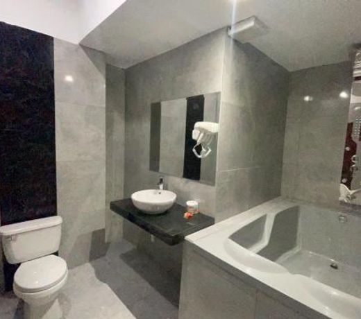 Manantial Hostal No.004