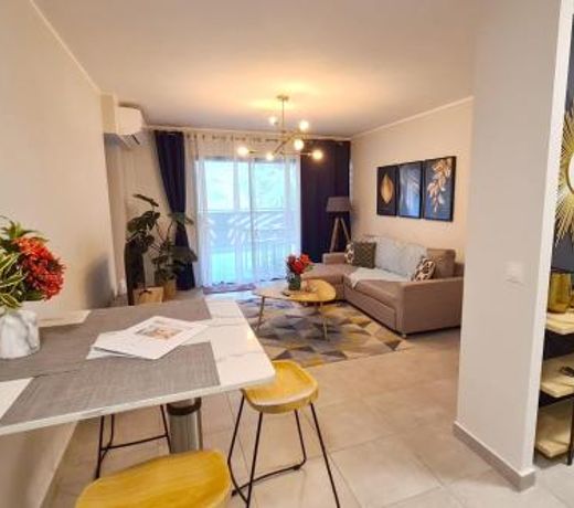 Anavai apartment