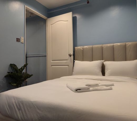 Glory Hotel Cubao