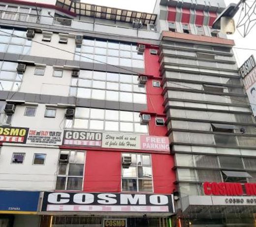OYO 924 Cosmo Hotel Espana Near Ust