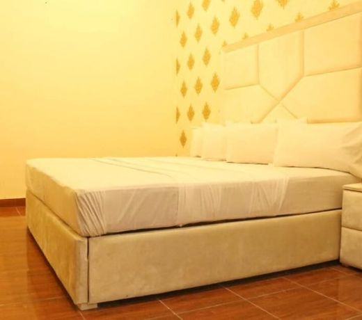 HOTEL DE SMART Multan