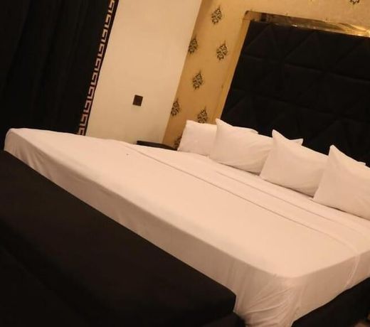 HOTEL DE SMART Multan