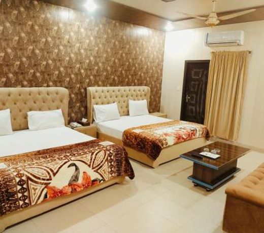 Royal Fort Executive Hotel Gulberg