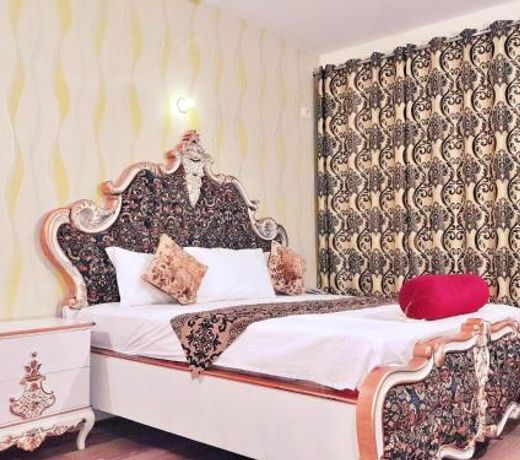 Hotel Rose One Lahore
