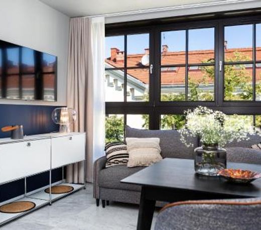 H11 Aparthotel