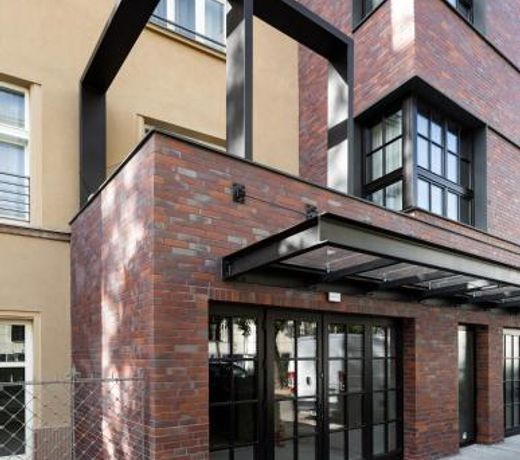 H11 Aparthotel