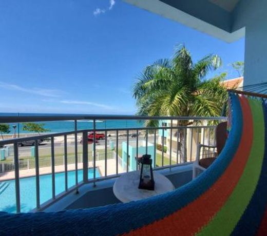 Summer all year! Oceanfront with Pool A/C