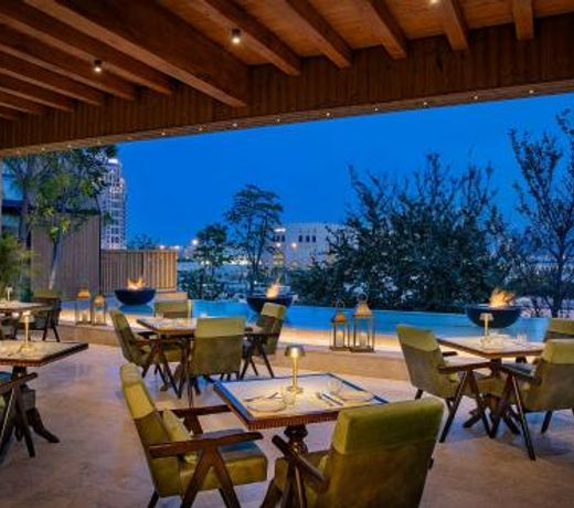 Katara Hills Doha, Lxr Hotels & Resorts