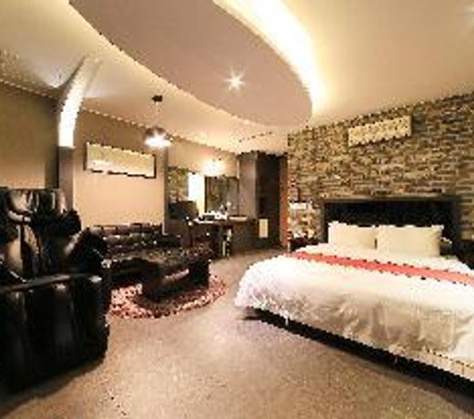 Hwagok Carlton Hotel