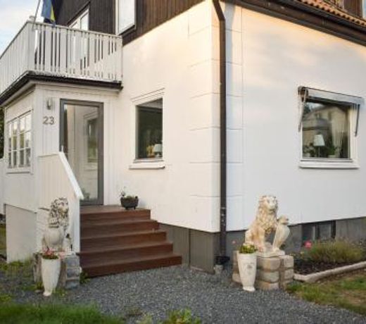 Nice home in Kalmar with WiFi and 4 Bedrooms