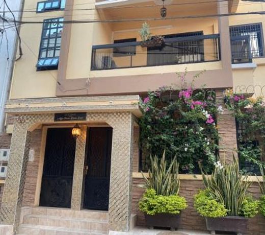 Residence Adja Binta Kane Sour