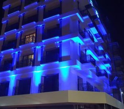 Royal Breeze Paramaribo