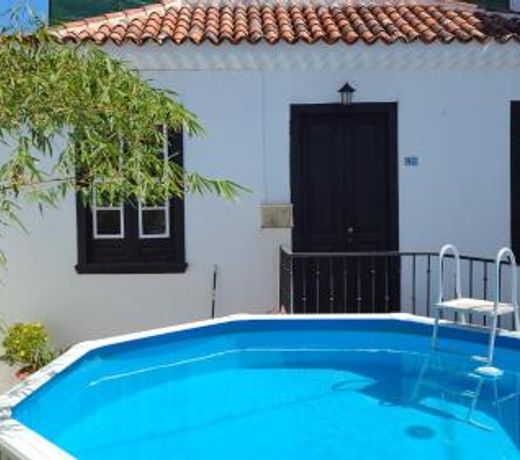 Casa antigua La Embajada